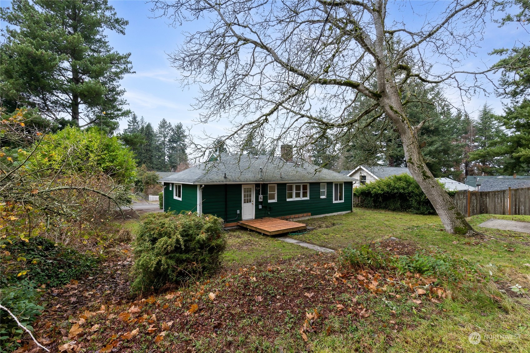 3121 Glendale Drive W