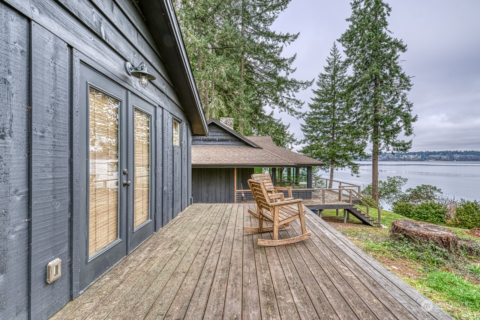 14417 Outer Bay Road