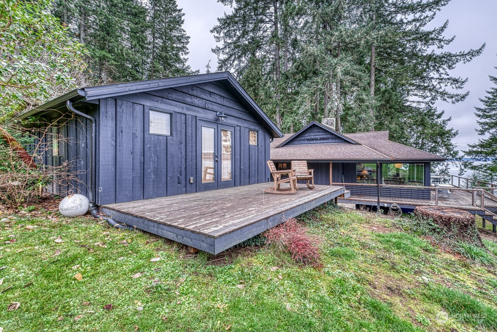 14417 Outer Bay Road