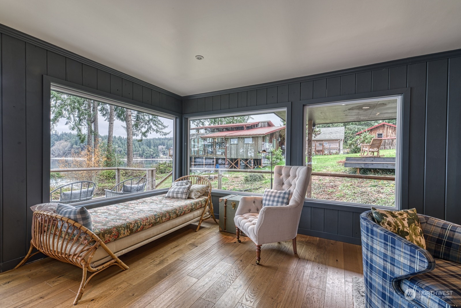 14417 Outer Bay Road