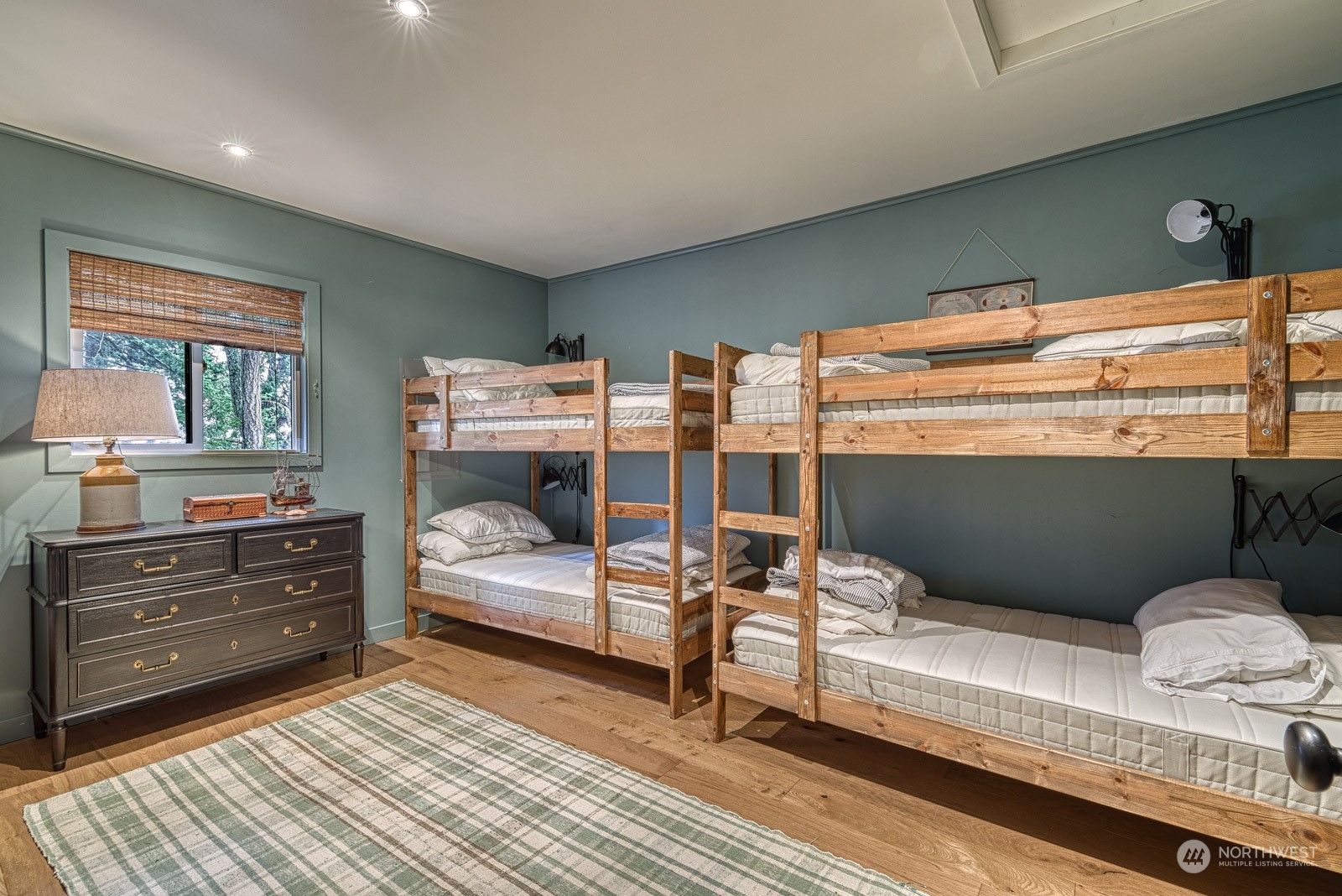 14417 Outer Bay Road