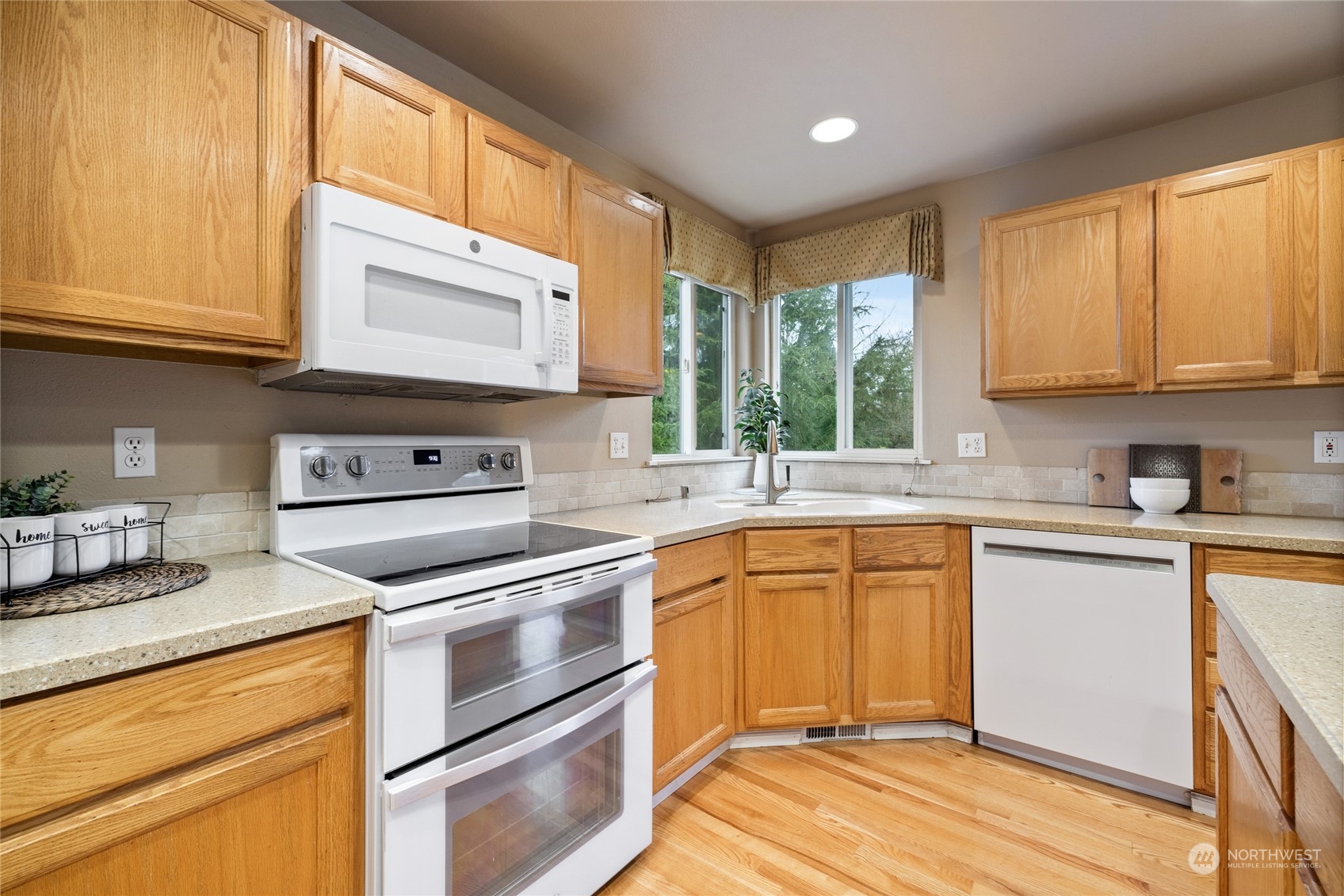 10006 SE 304th Place