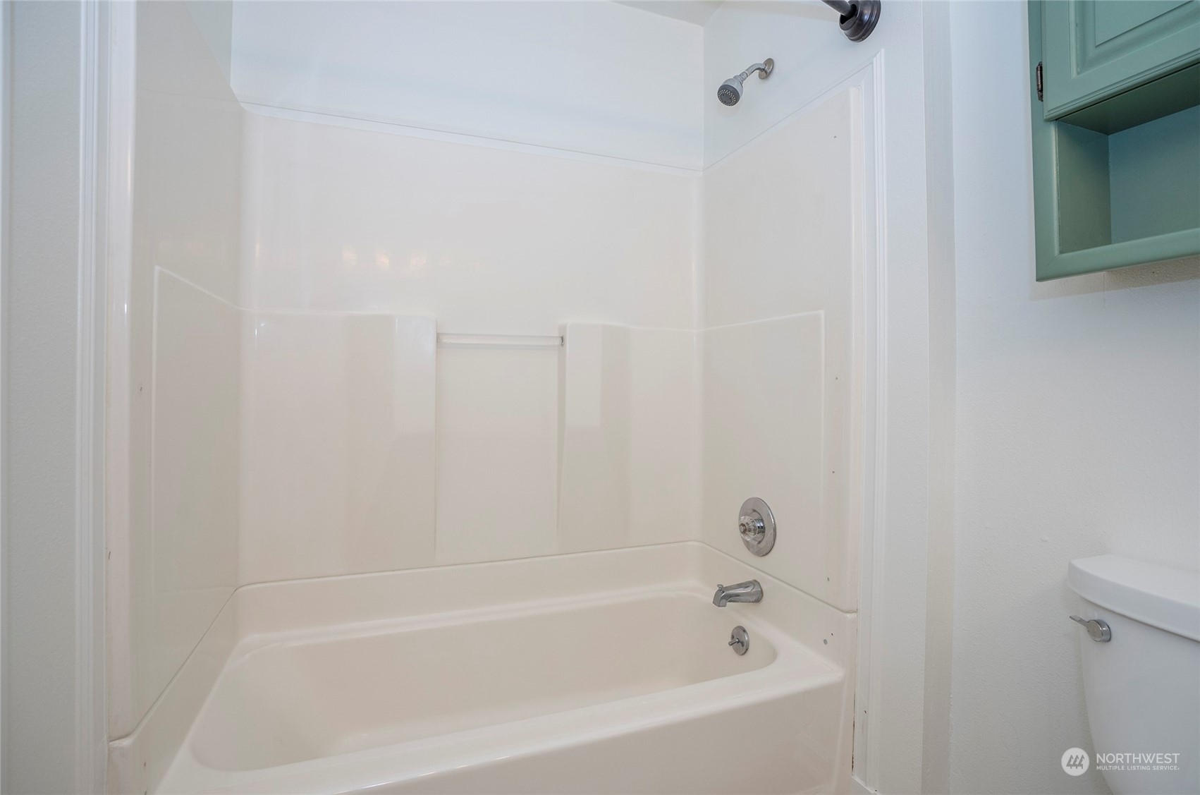 1229 E 67th Street