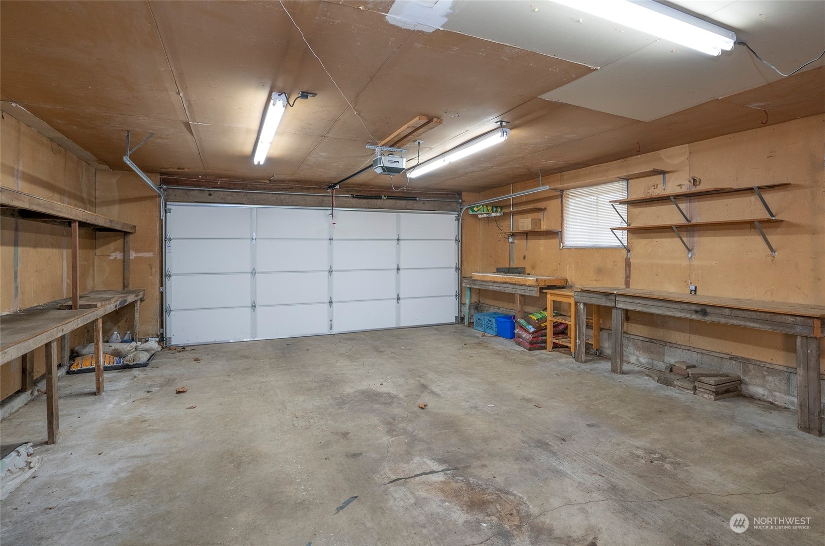 1229 E 67th Street