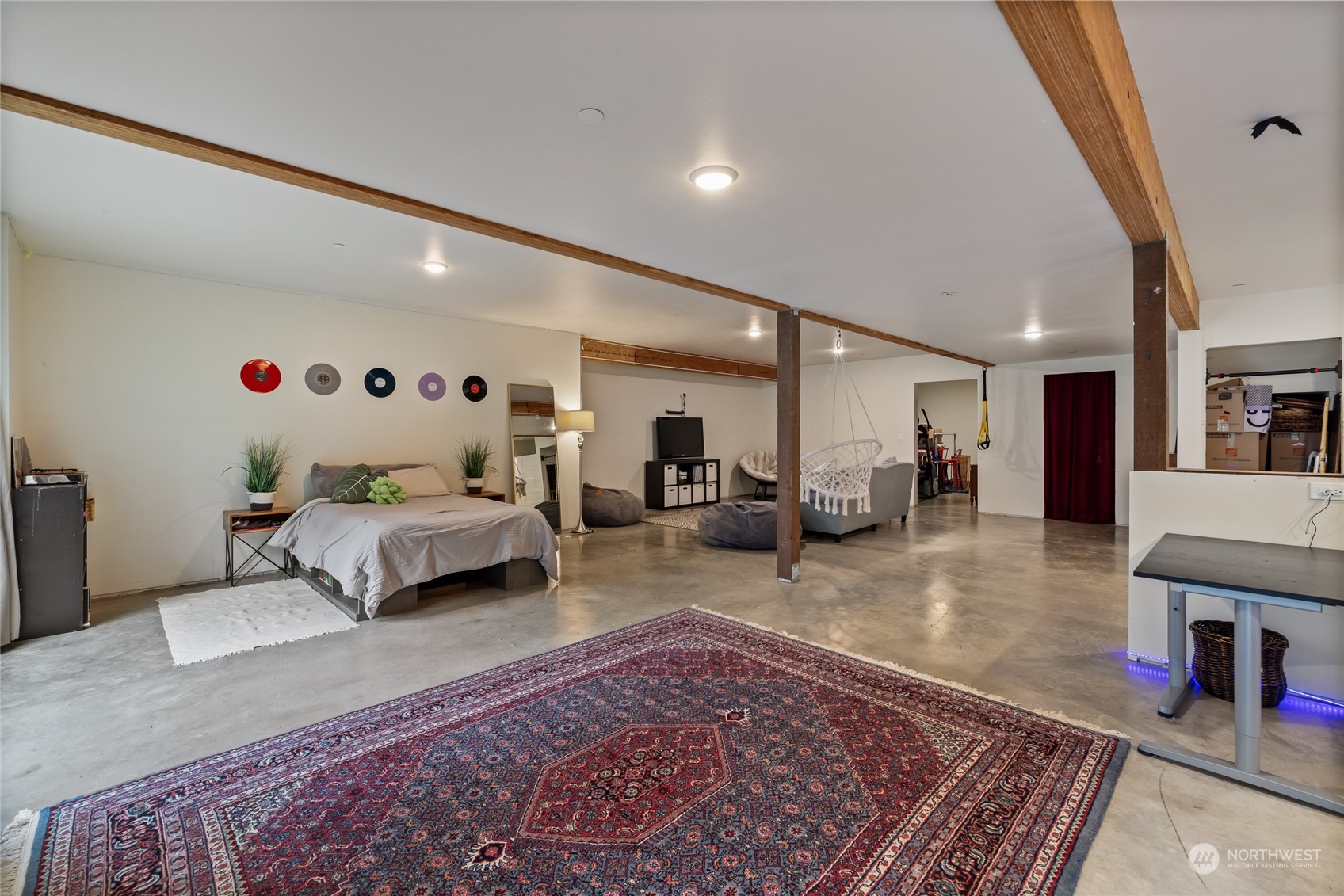 12923 Thomas Road NW