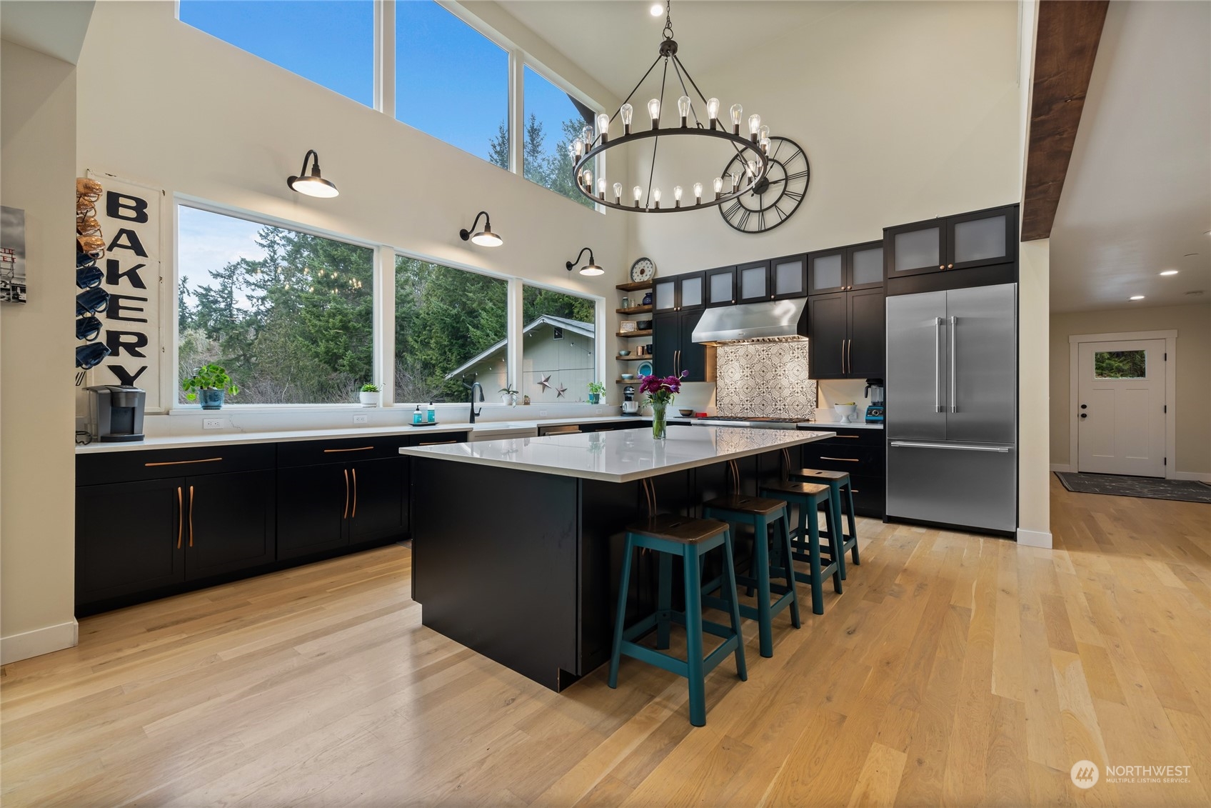 12923 Thomas Road NW