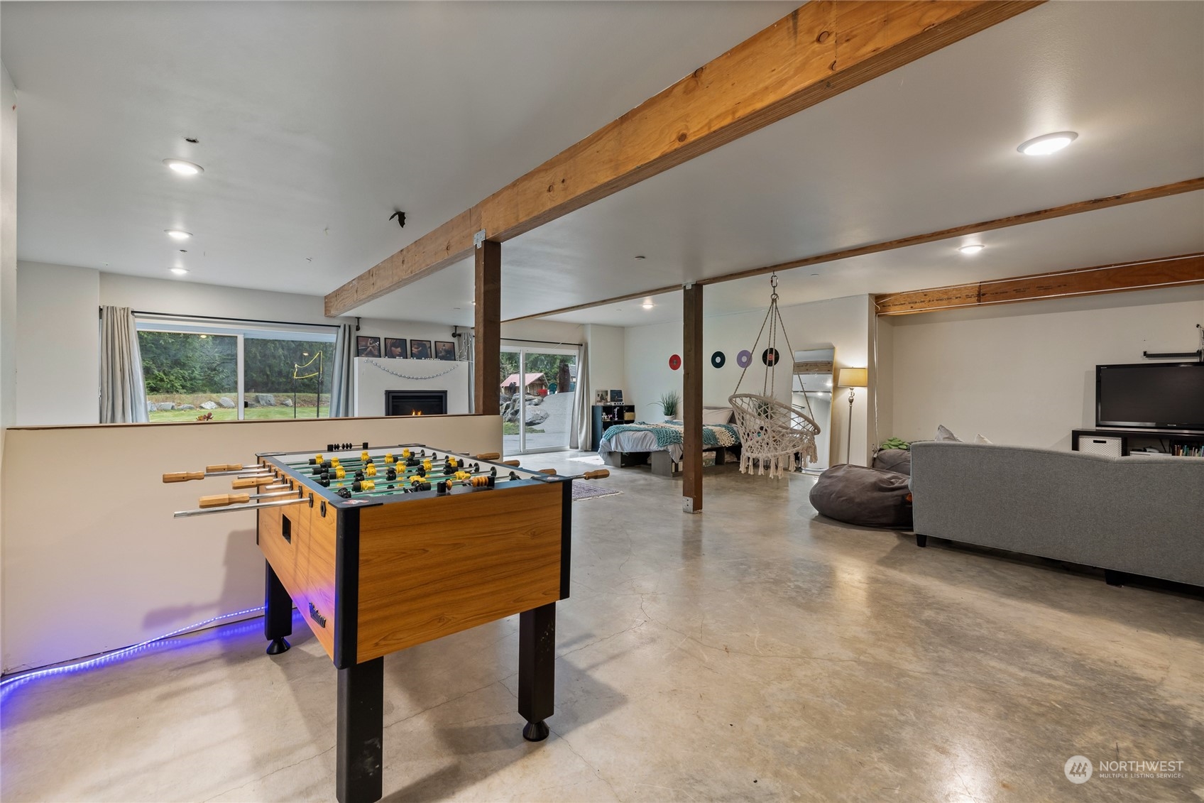 12923 Thomas Road NW