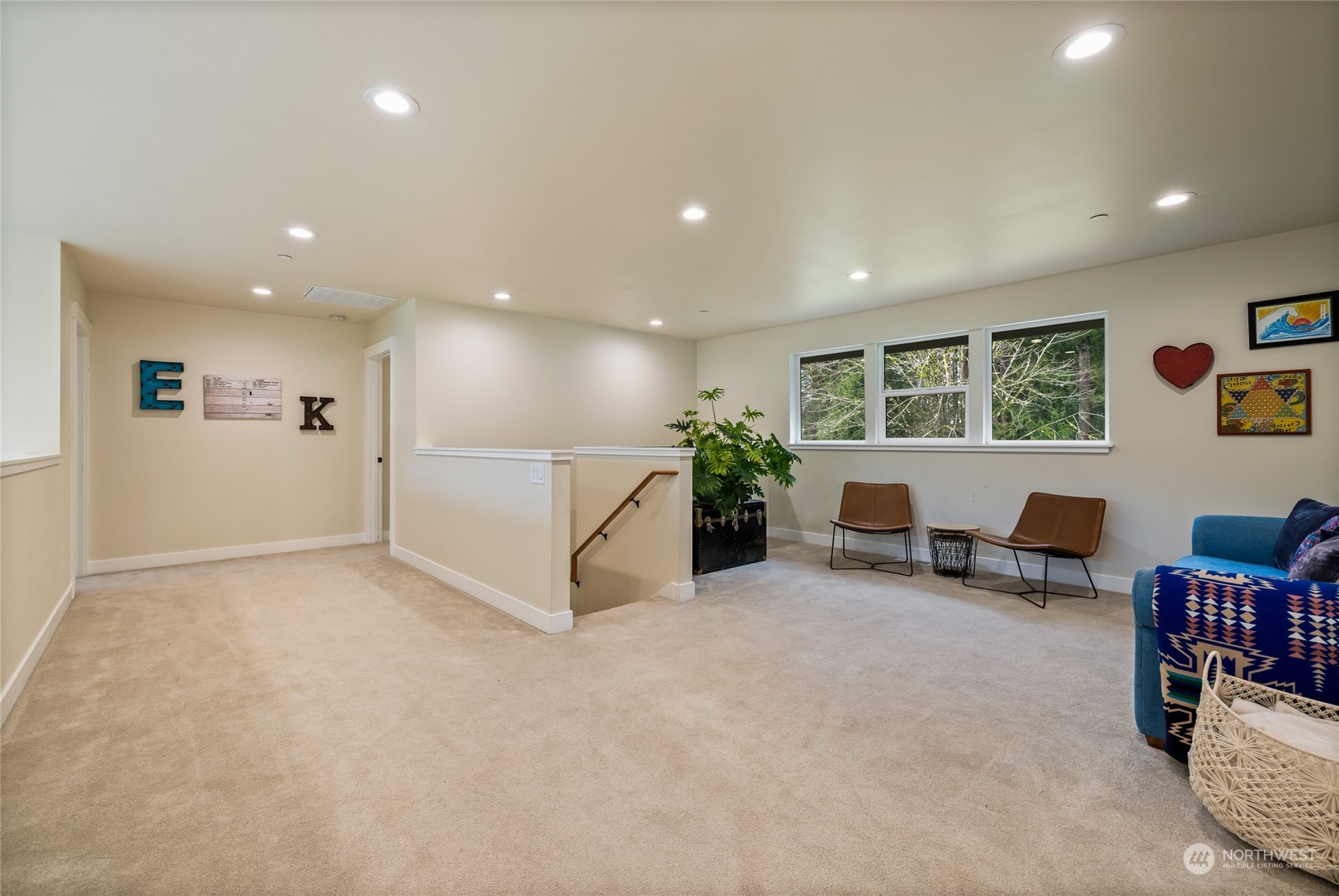 12923 Thomas Road NW