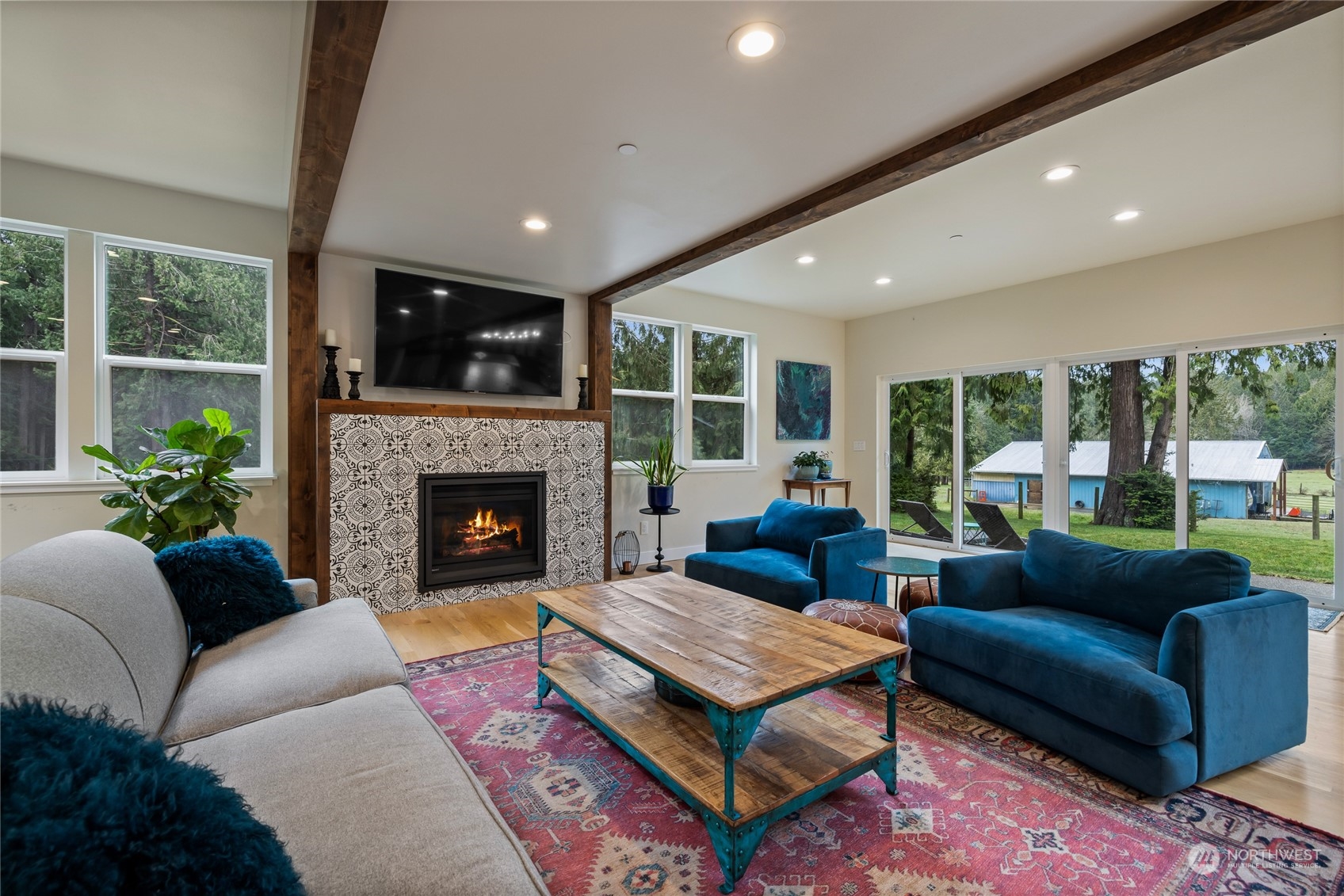 12923 Thomas Road NW