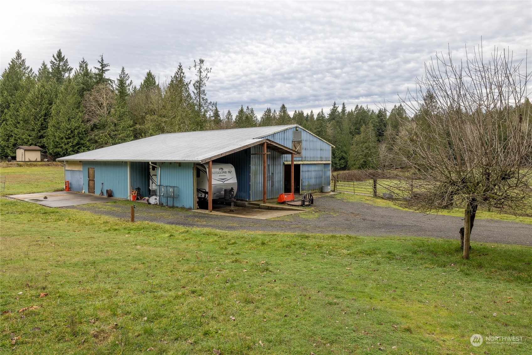 12923 Thomas Road NW