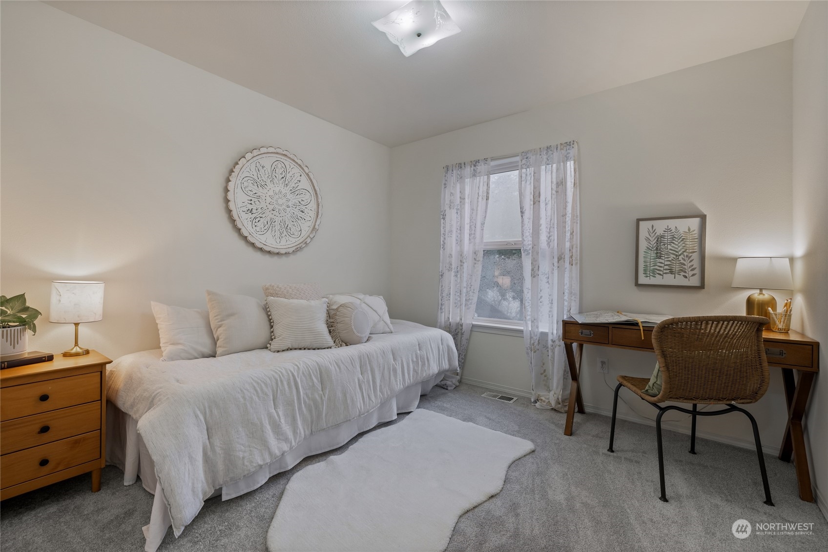 1166 Leschi Drive