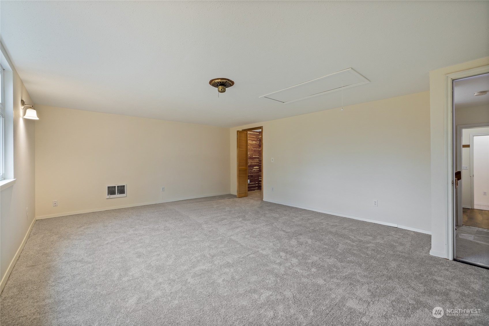 1166 Leschi Drive