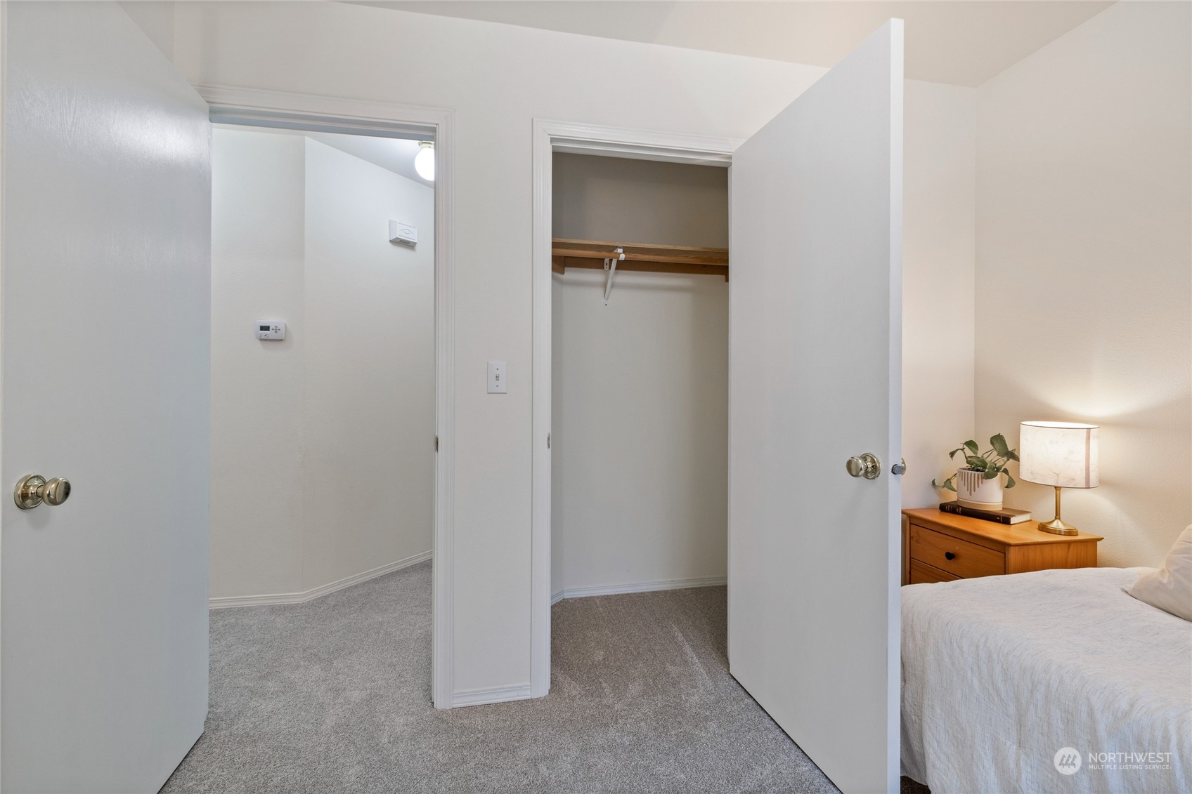 1166 Leschi Drive