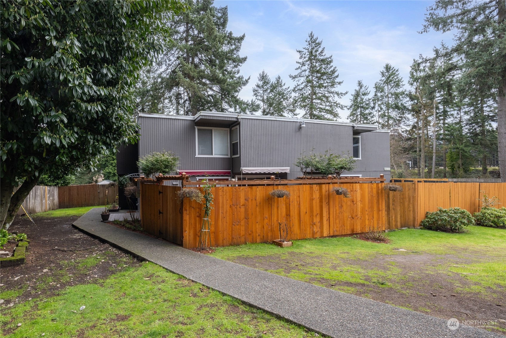 13055 Pacific Highway SW #B