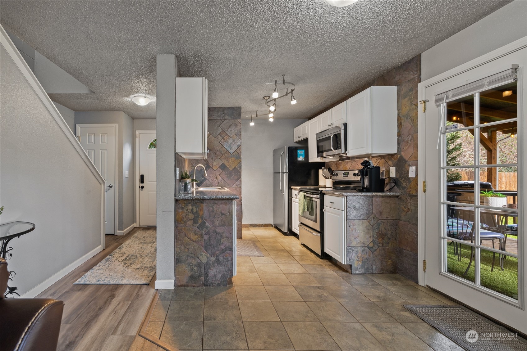 13055 Pacific Highway SW #B