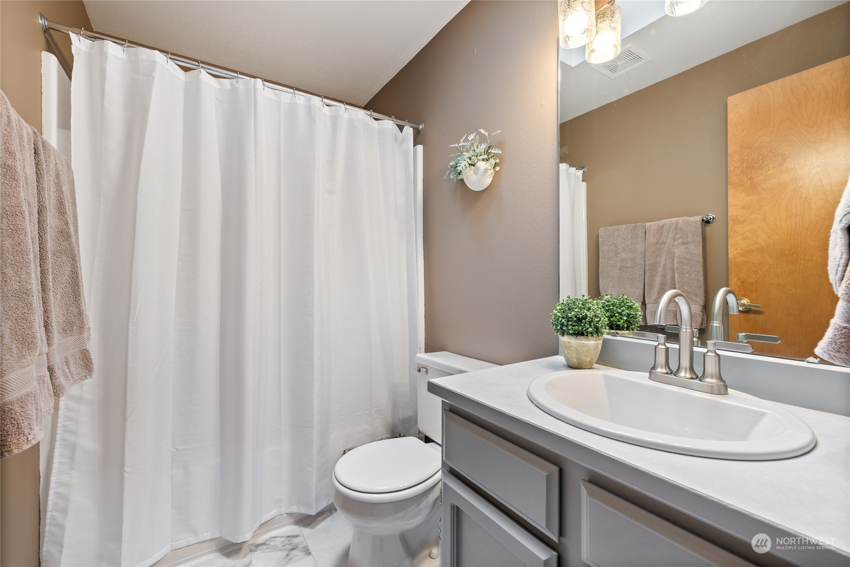 1719 25th Street Pl SW