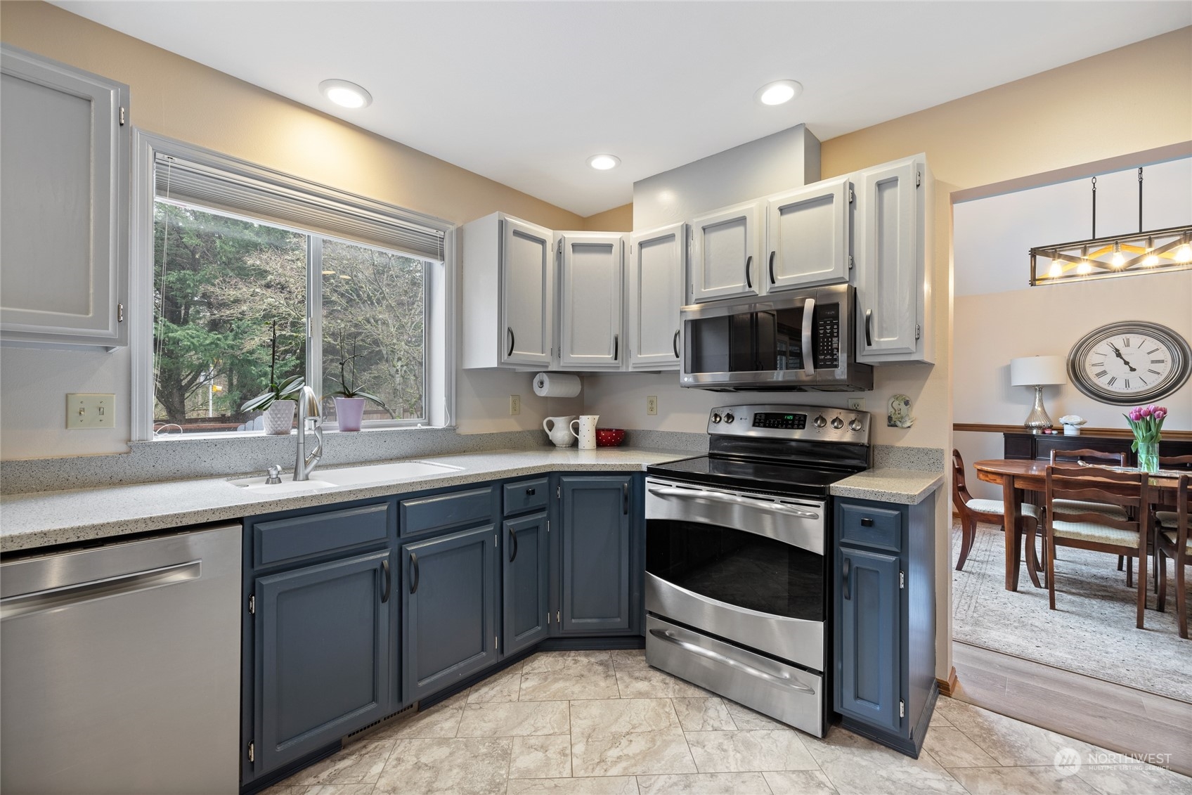 1719 25th Street Pl SW