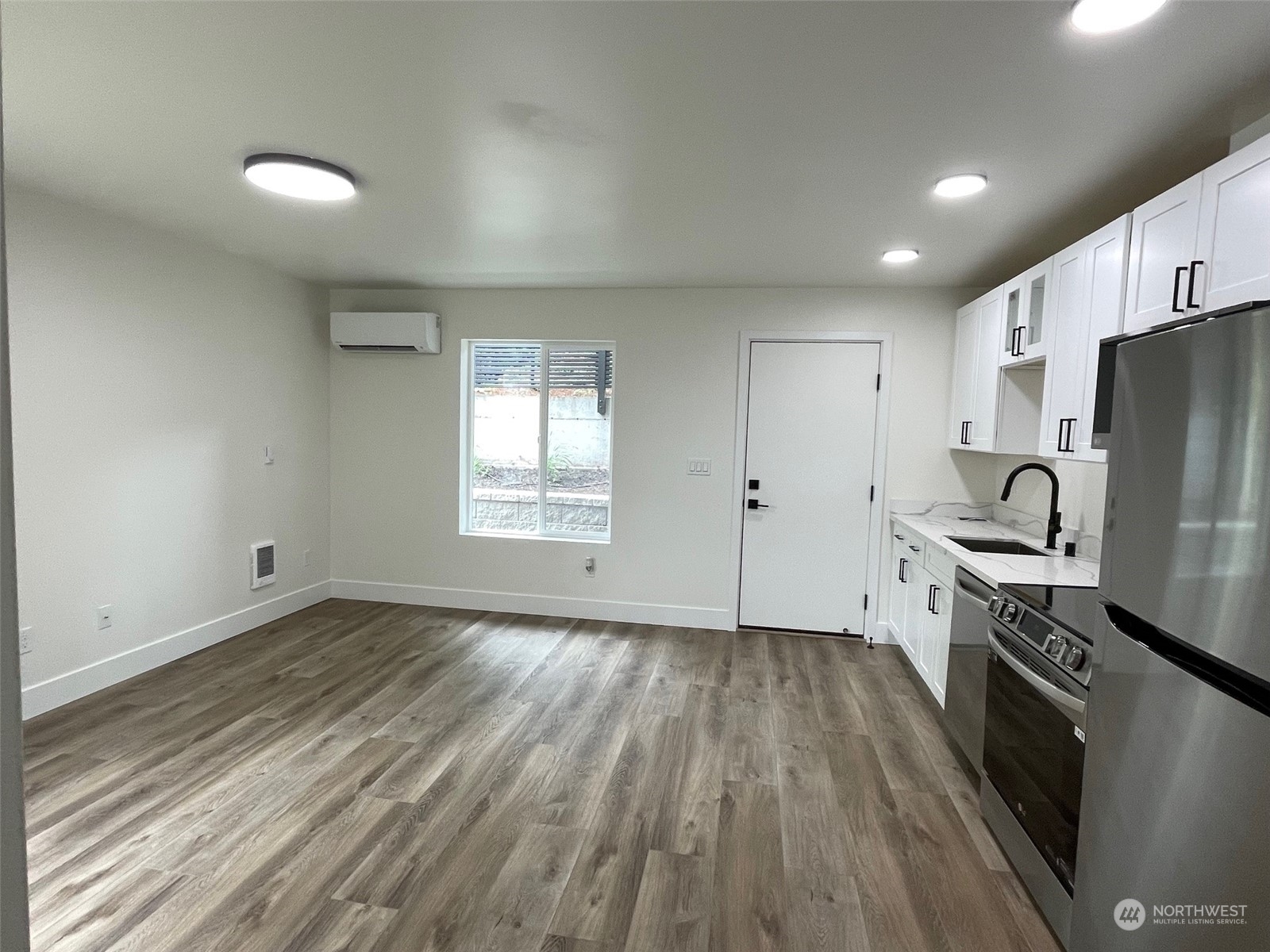 2367 S Yakima Avenue