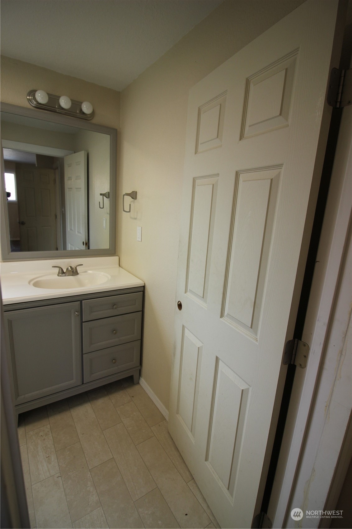 20601 Lapaloma Drive E