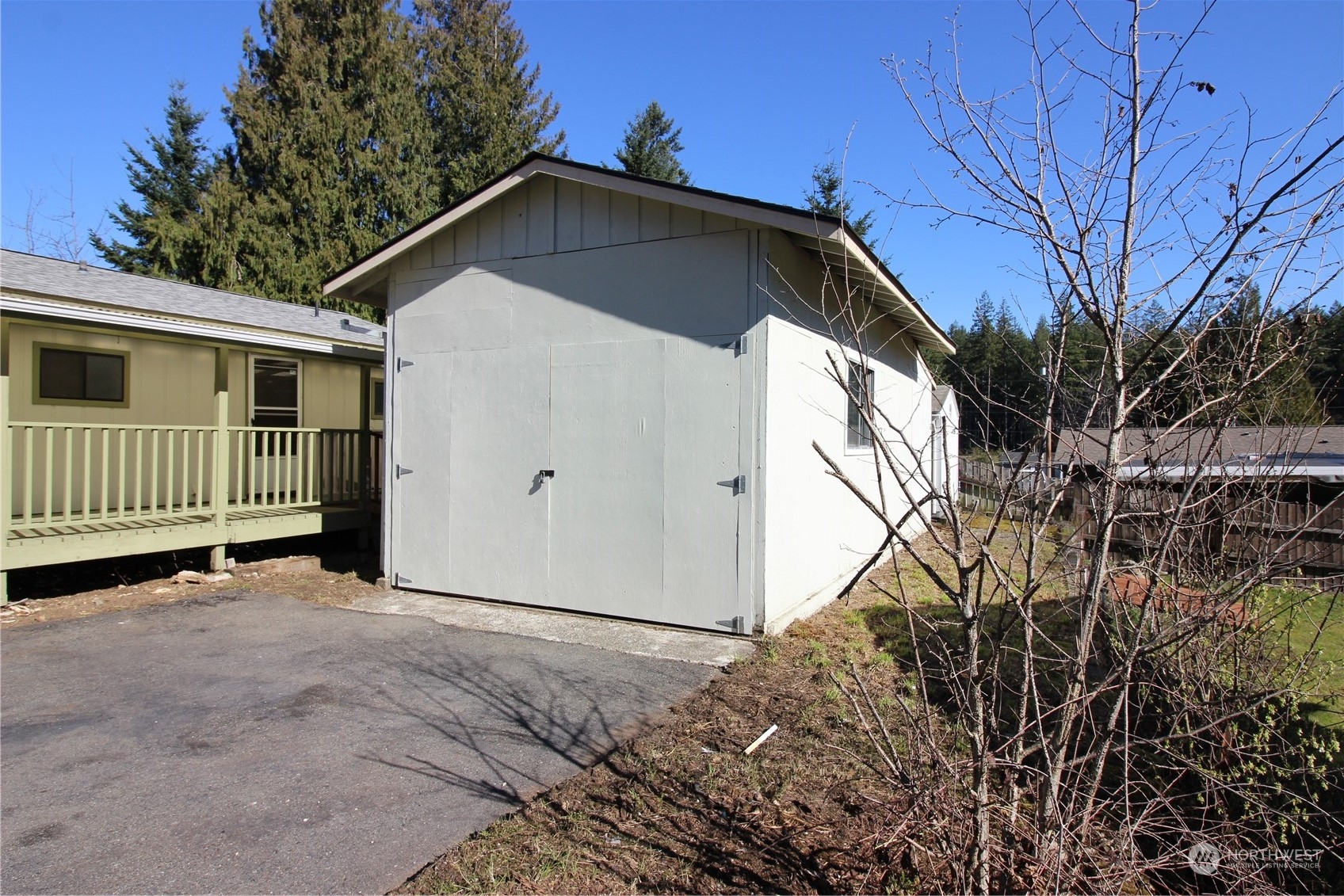 20601 Lapaloma Drive E