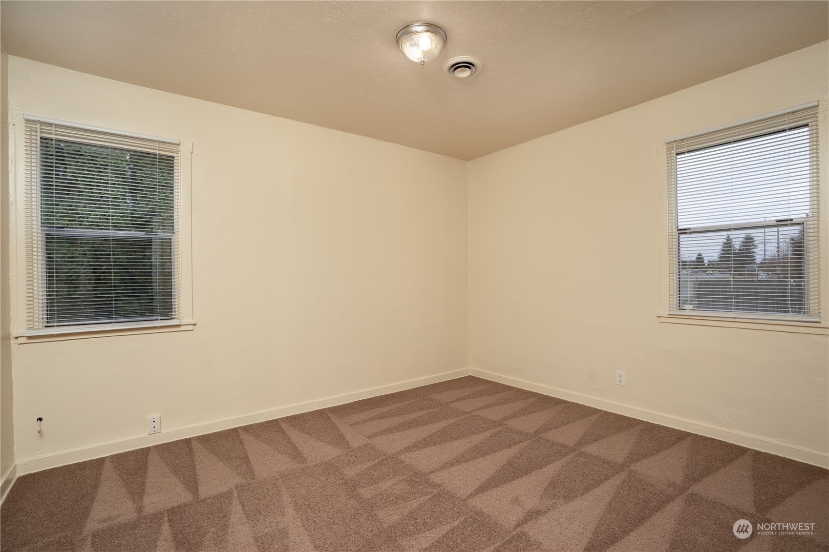 1048 S Howard Street