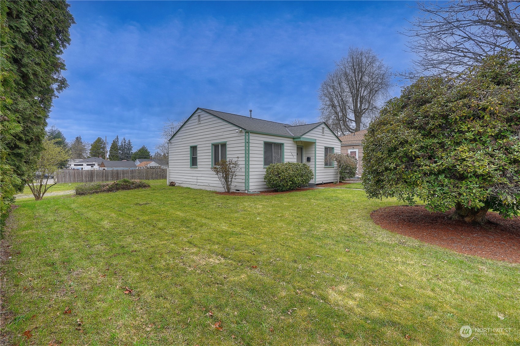 1048 S Howard Street