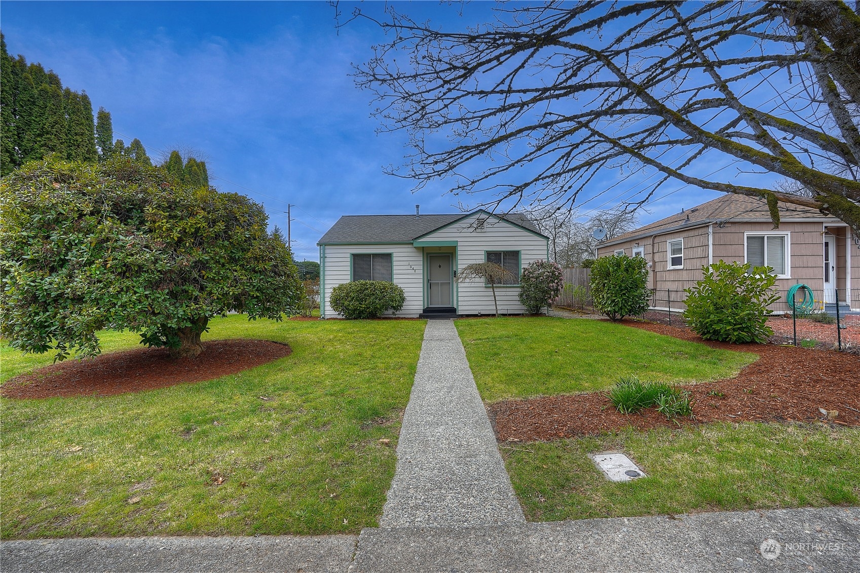 1048 S Howard Street