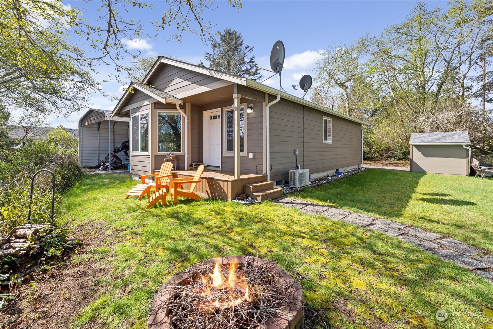 700 Point Brown Avenue SE