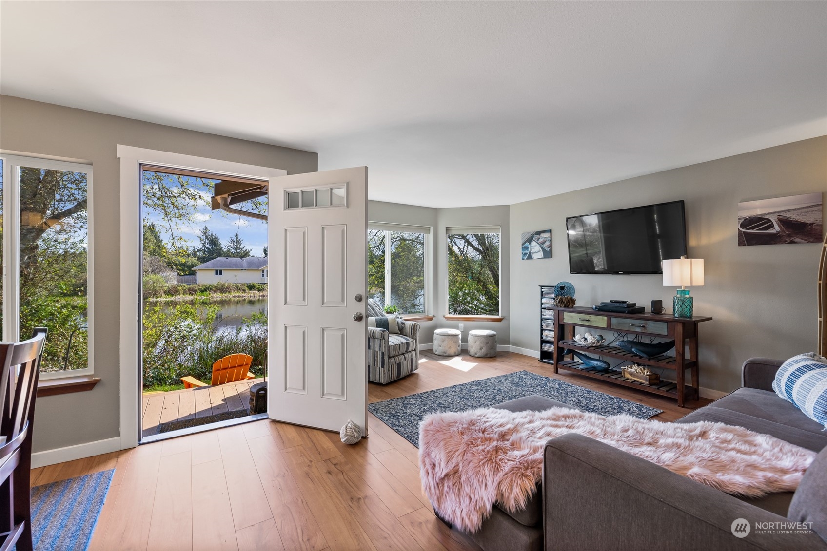 700 Point Brown Avenue SE