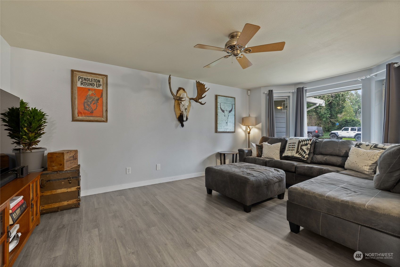 12611 145th Street E