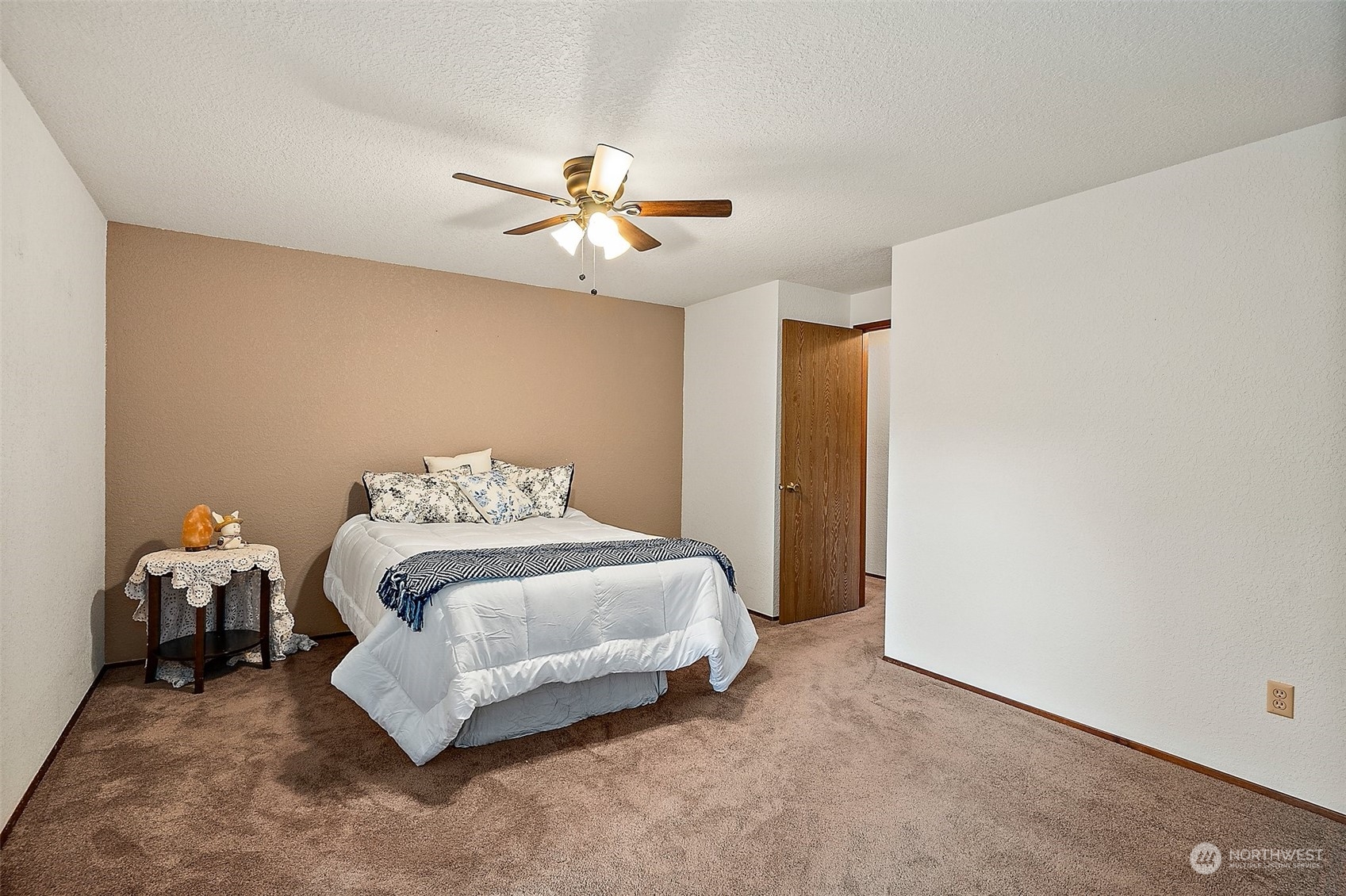 4709 Archer Drive SE, -6044