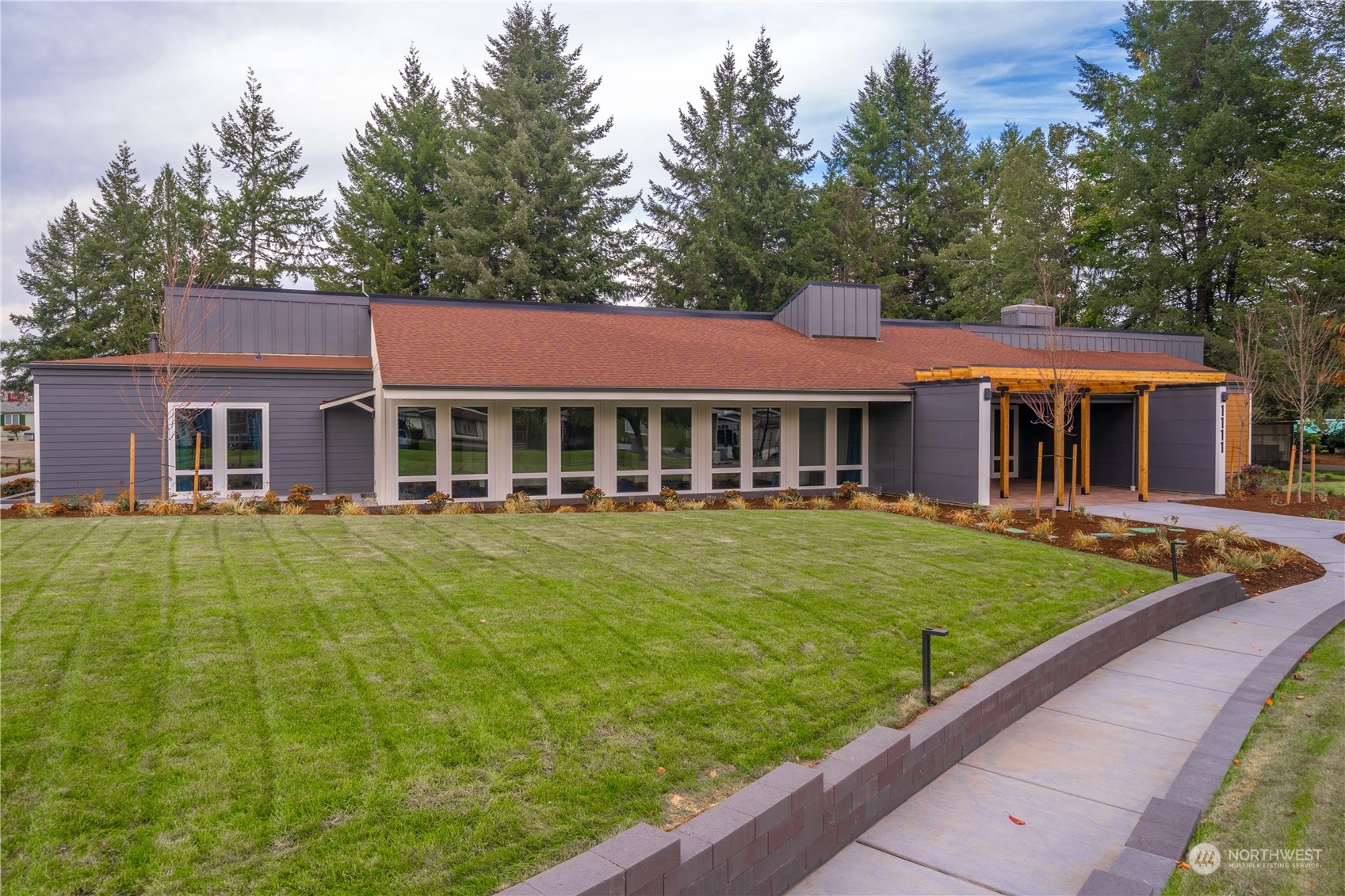 1111 Archwood Drive SW #306