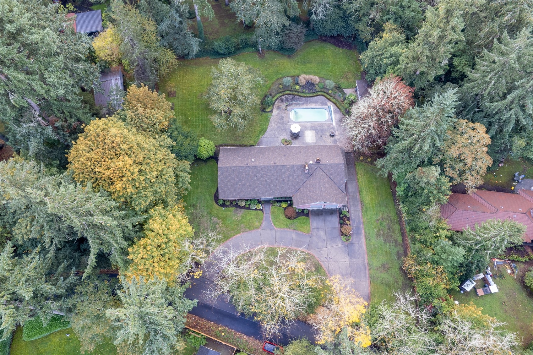 11016 Lake Steilacoom Drive SW