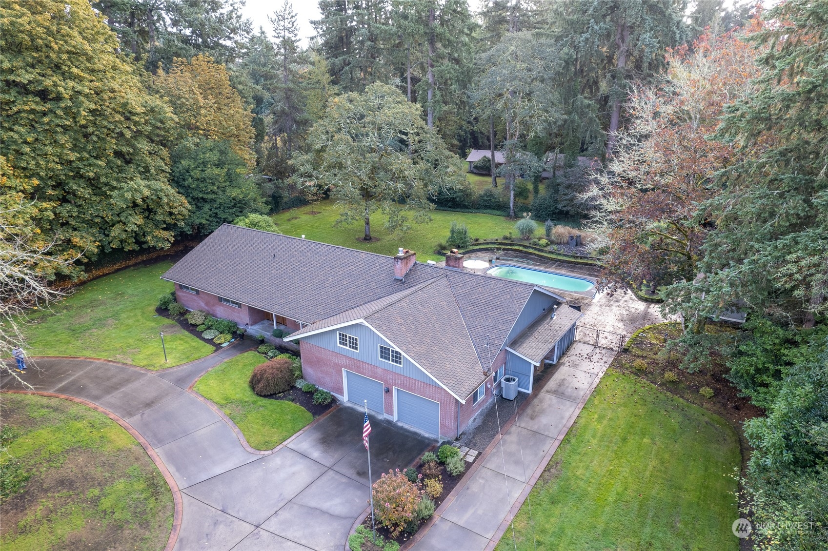 11016 Lake Steilacoom Drive SW