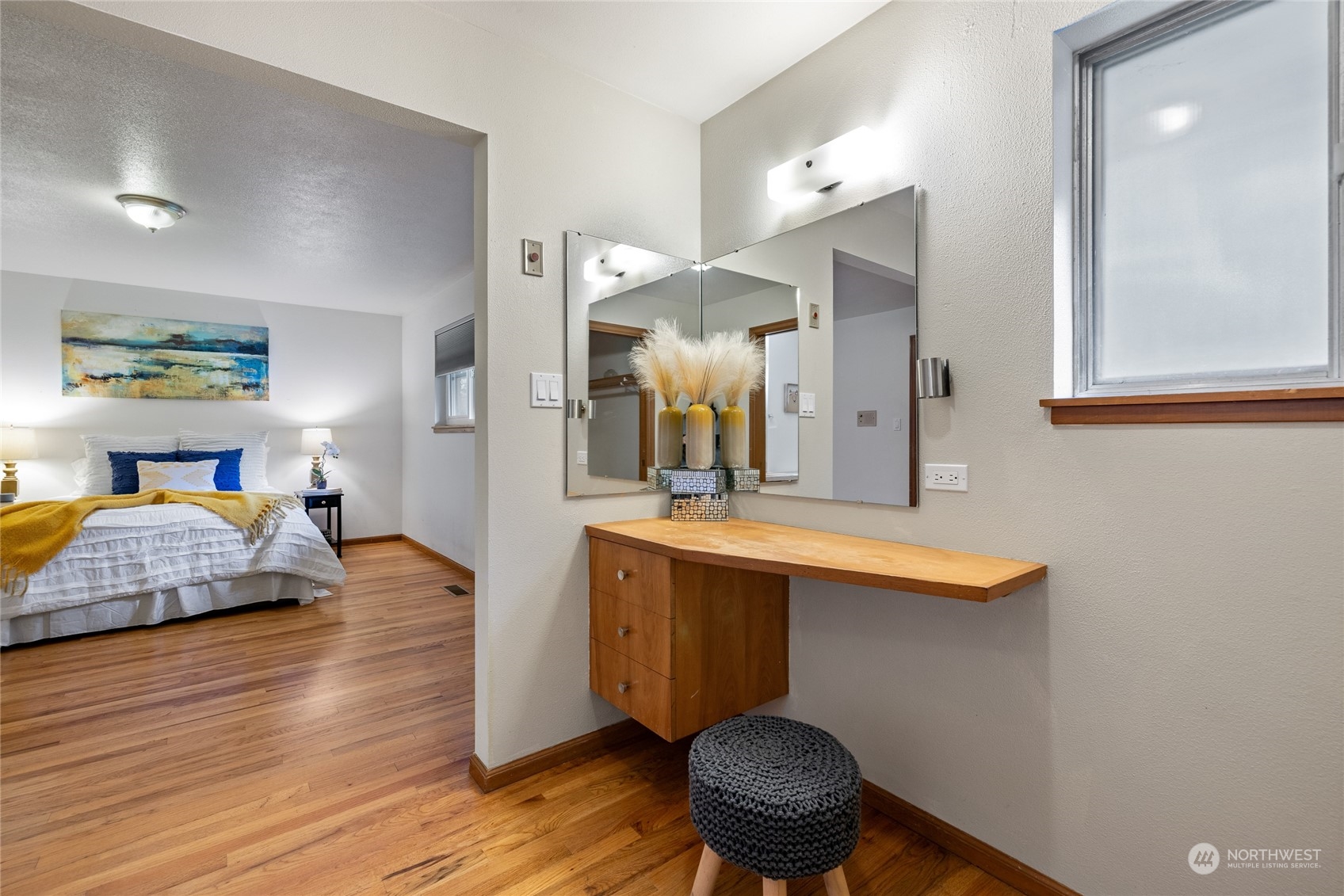 11016 Lake Steilacoom Drive SW