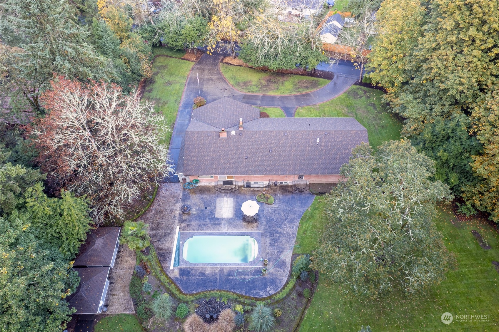 11016 Lake Steilacoom Drive SW