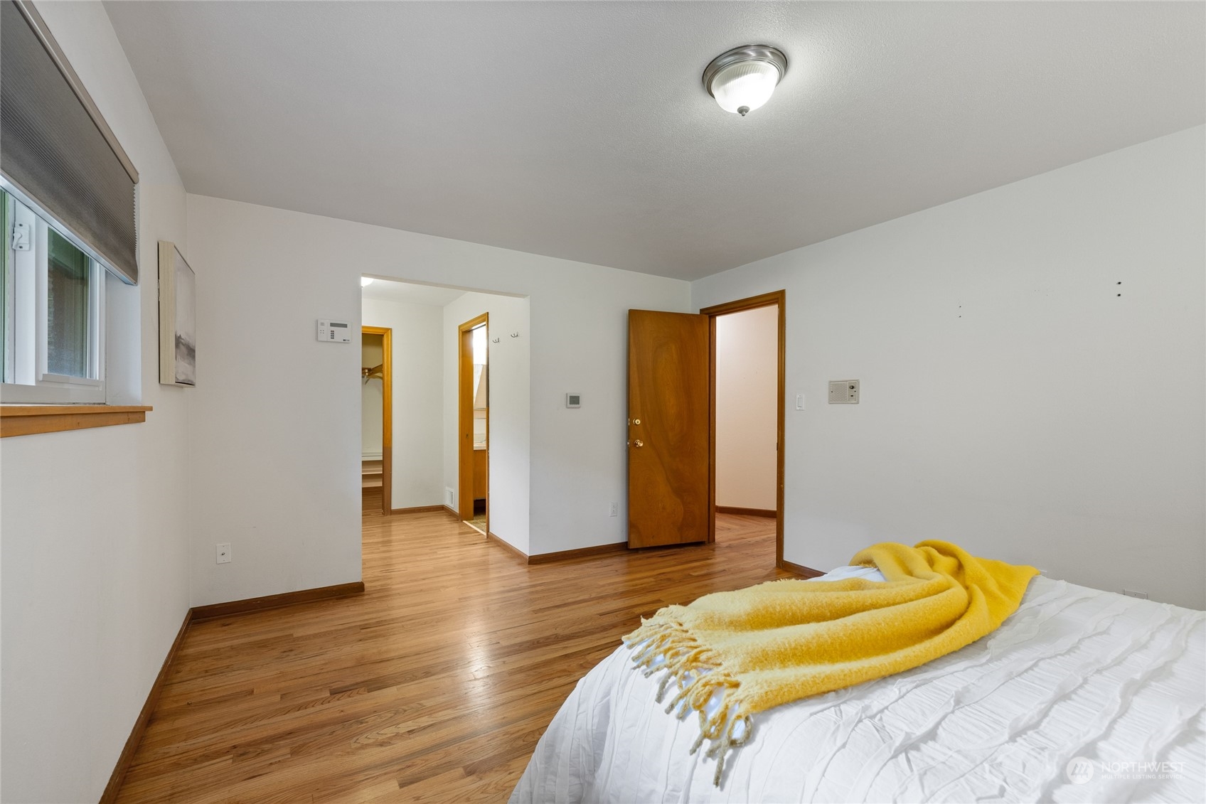 11016 Lake Steilacoom Drive SW