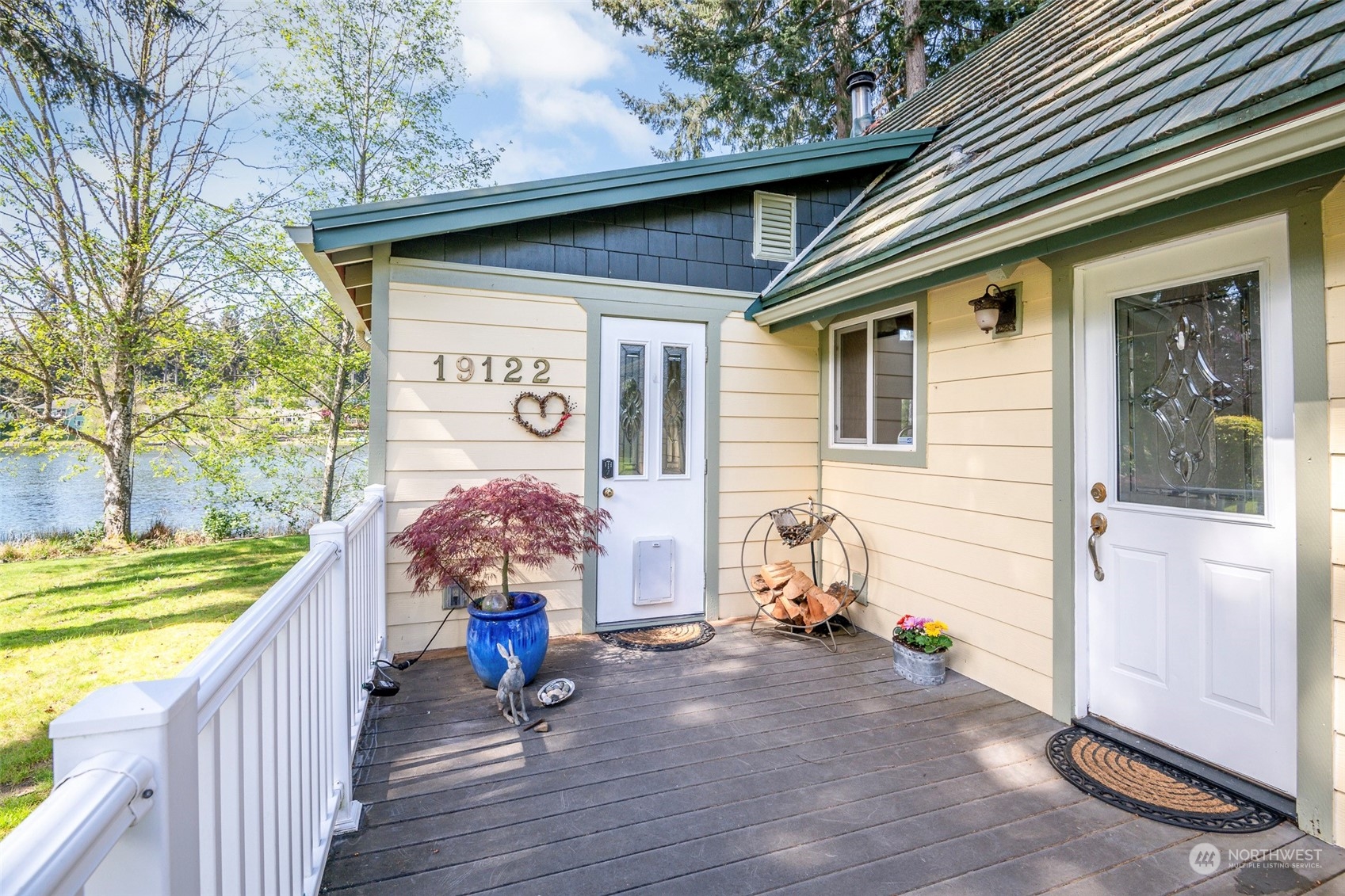 19122 21st Street SW