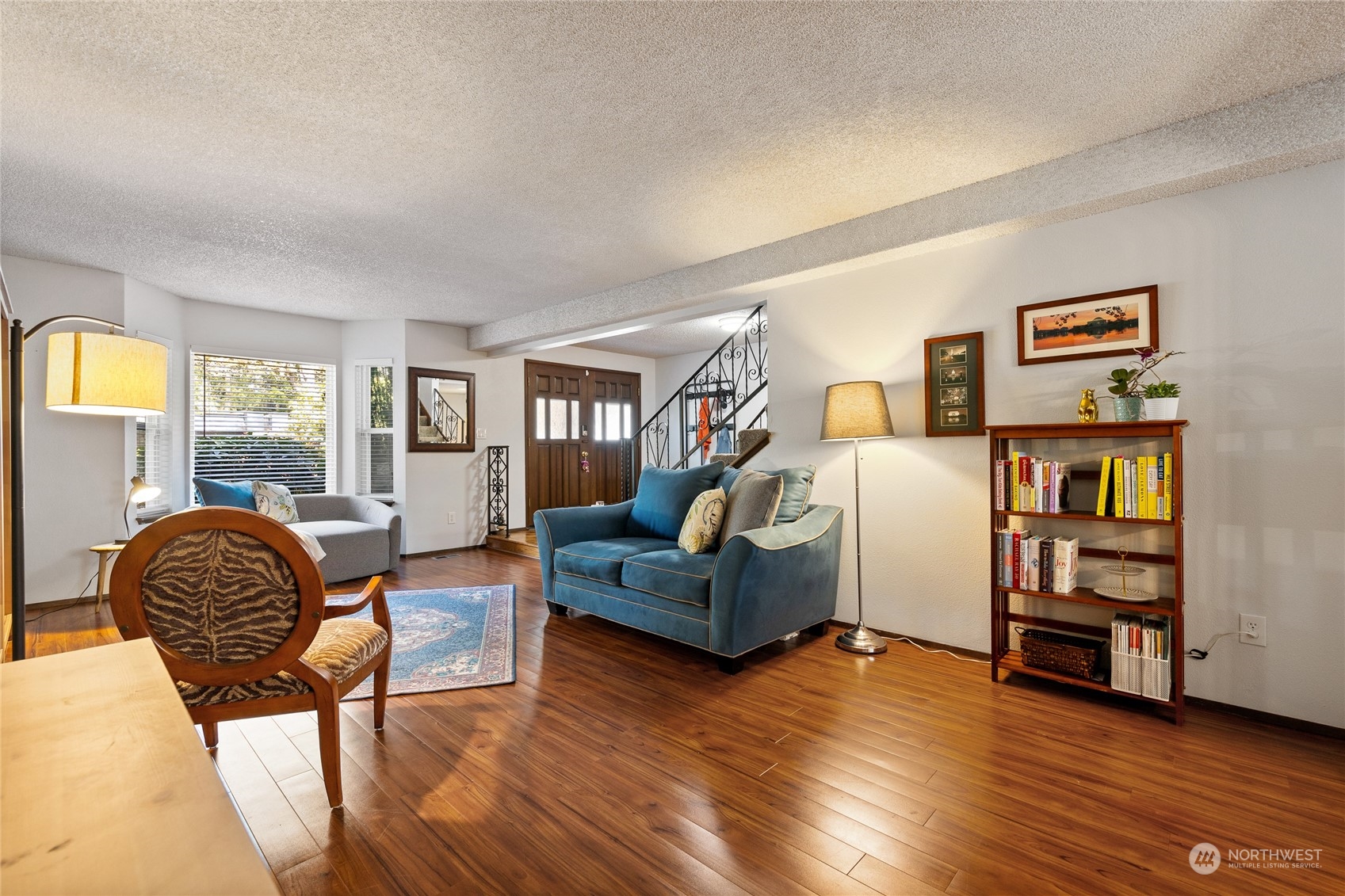 8410 Zircon Drive SW