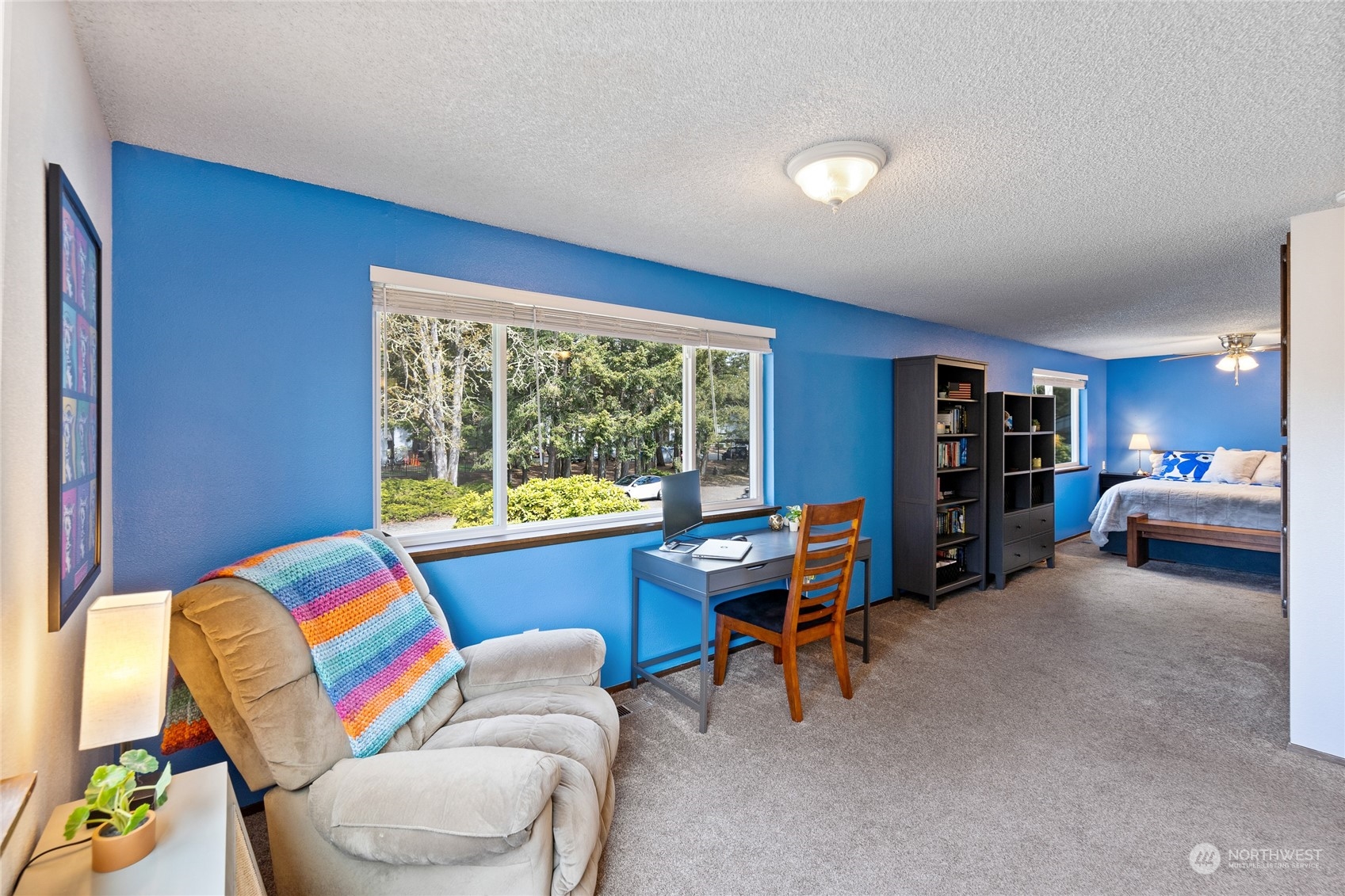 8410 Zircon Drive SW