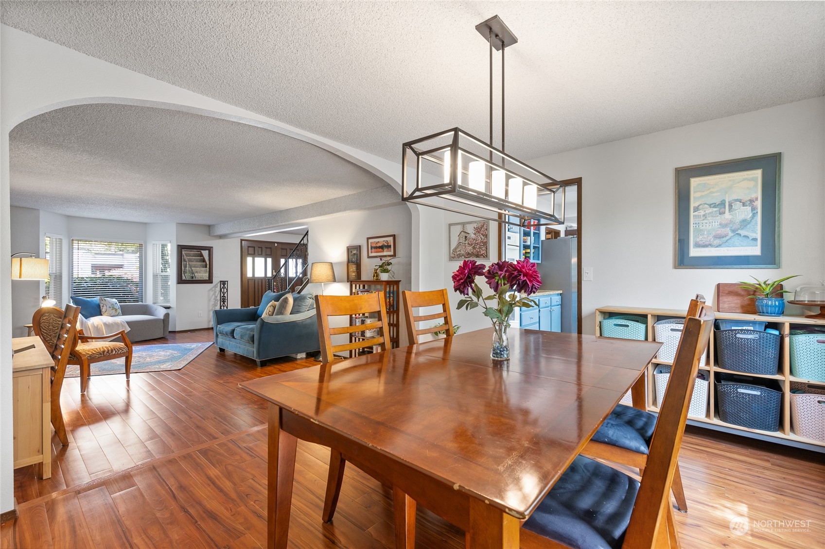 8410 Zircon Drive SW