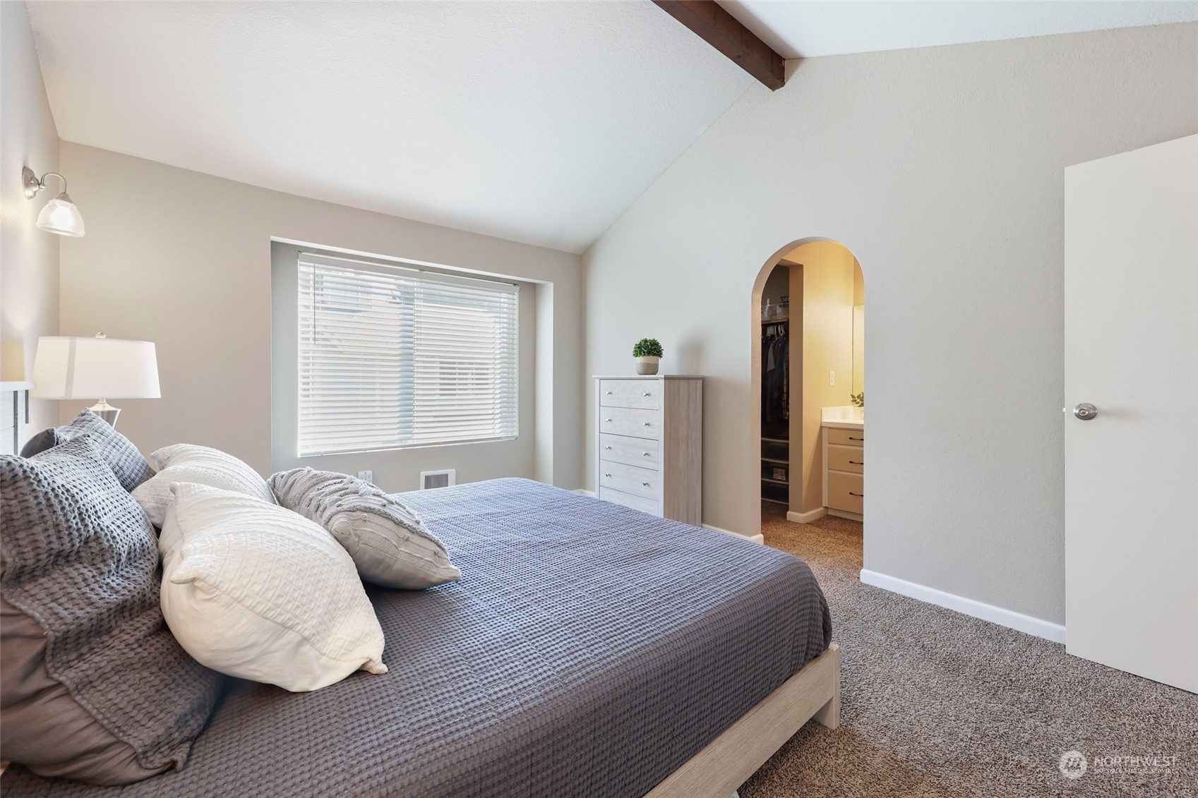 2615 Mountain View Avenue W #A-8