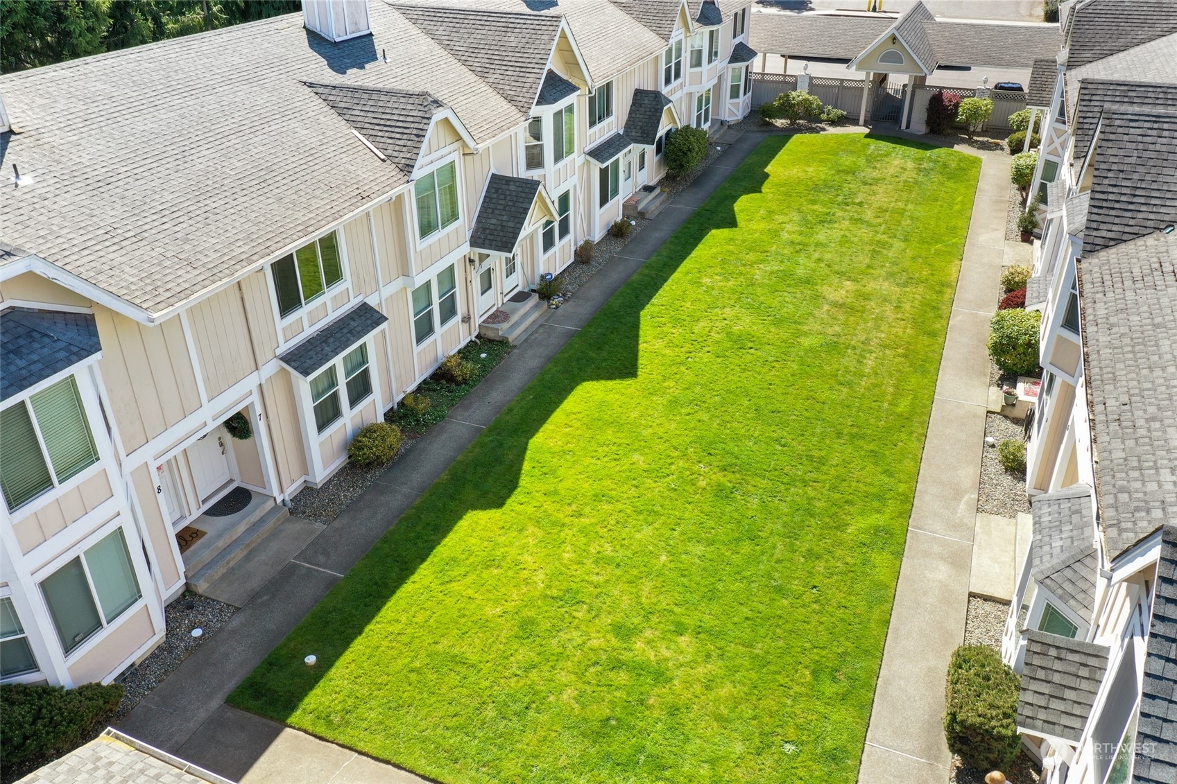 2615 Mountain View Avenue W #A-8