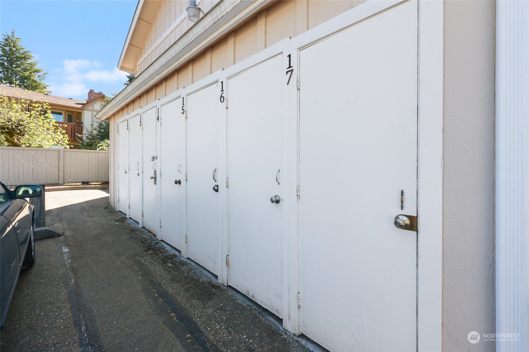 2615 Mountain View Avenue W #A-8