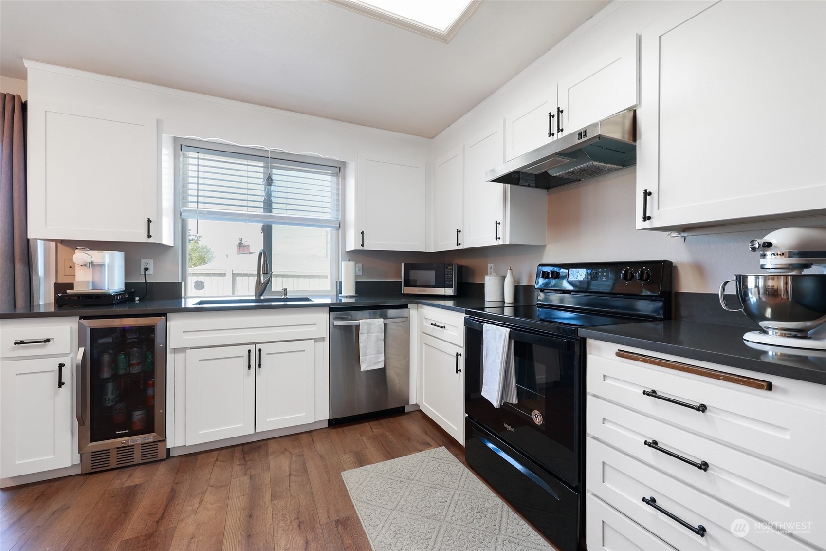 2615 Mountain View Avenue W #A-8