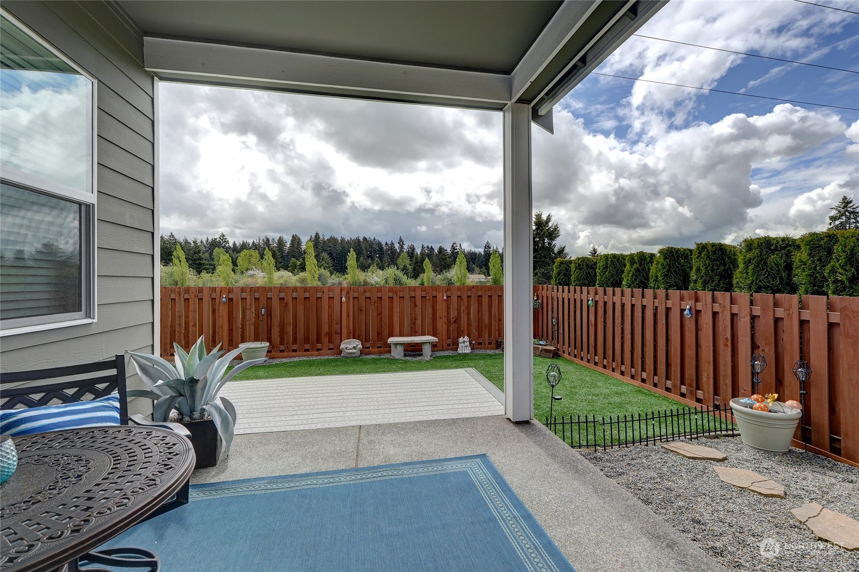 3806 Eagledale Court SE