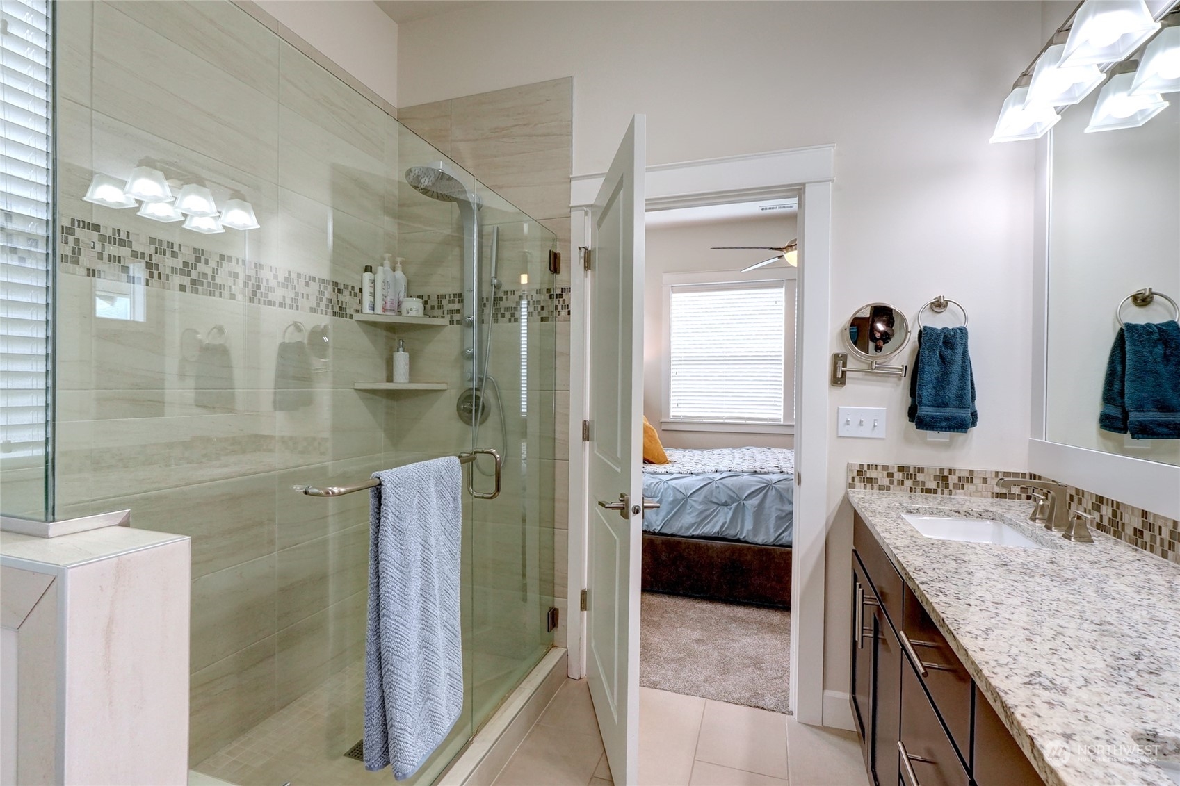 3806 Eagledale Court SE