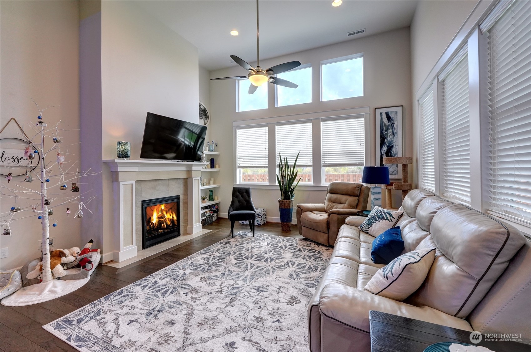 3806 Eagledale Court SE