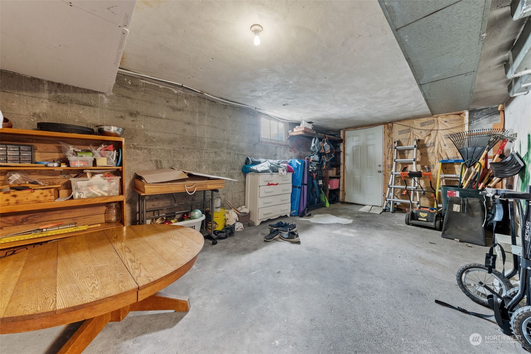 3401 N Madison
