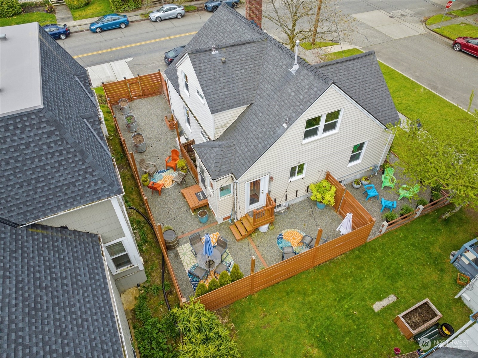 3401 N Madison